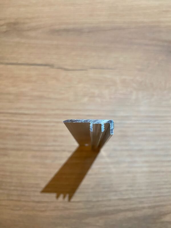 Barre de seuil en aluminium - Profile de finition F24 – Image 2